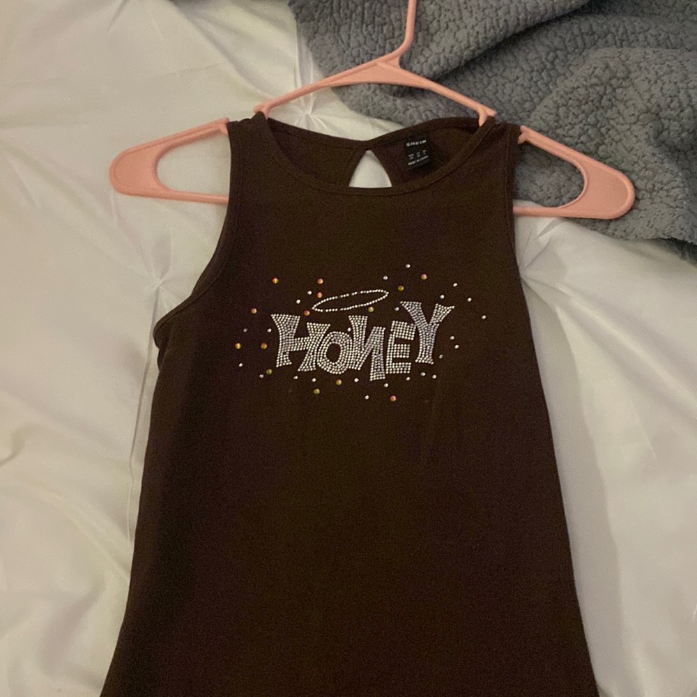 Brown dress
